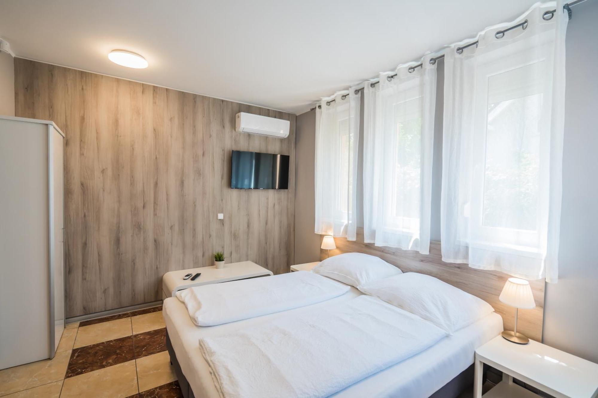Riviera Apartmanhaz Siófok Exterior foto